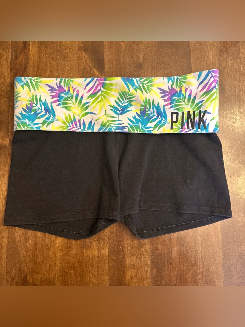 Y2K 2013 Victoria's Secret PINK Foldover Yoga Shorts 00s Tropical Hawaiian Med